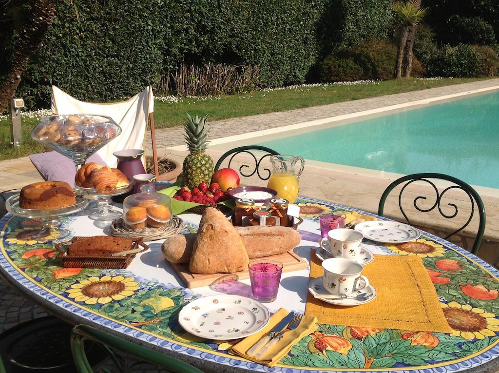 Bed and Breakfast Relais Di Alice- Adults Only Форте-деи-Марми Экстерьер фото