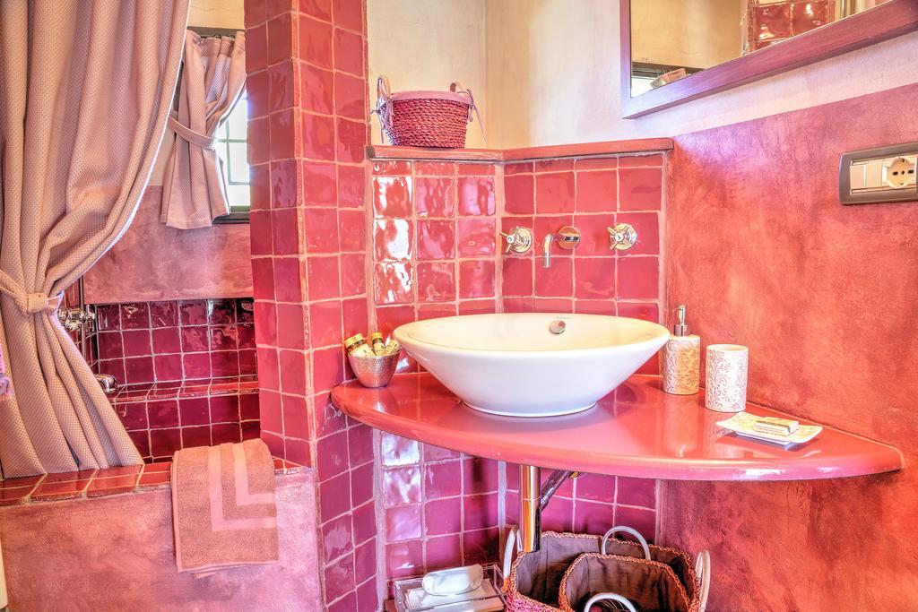 Bed and Breakfast Relais Di Alice- Adults Only Форте-деи-Марми Экстерьер фото