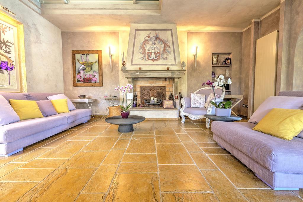 Bed and Breakfast Relais Di Alice- Adults Only Форте-деи-Марми Экстерьер фото
